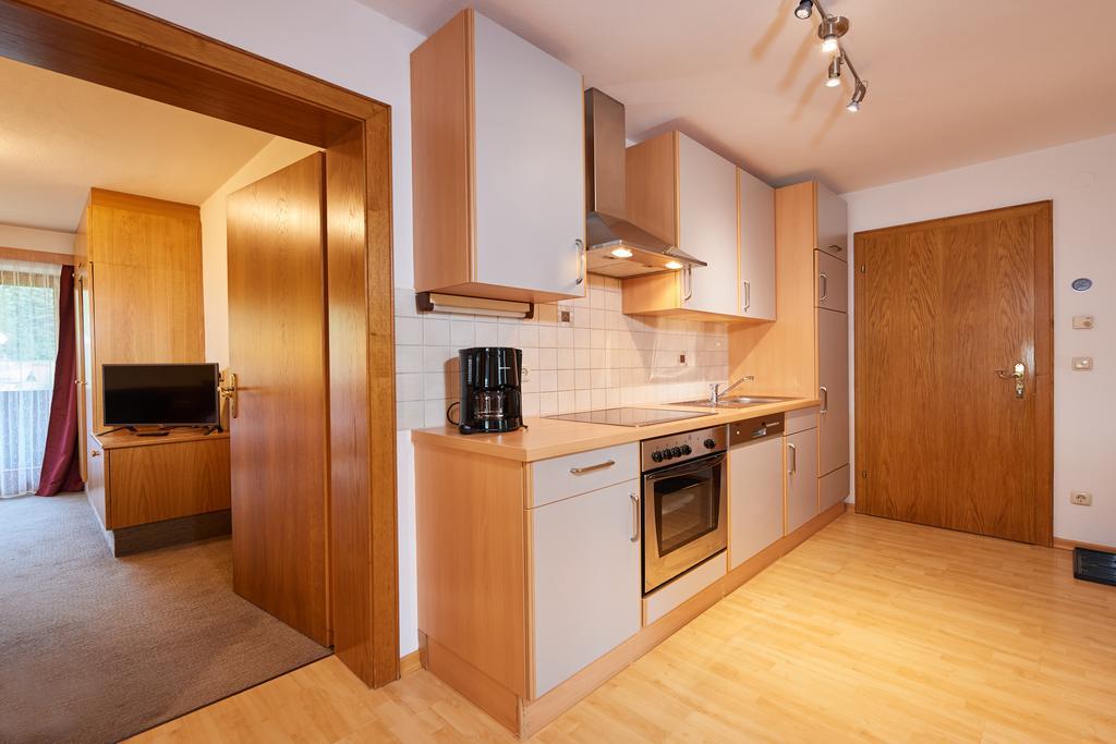 Apartments Neue Post Filzmoos Exterior photo